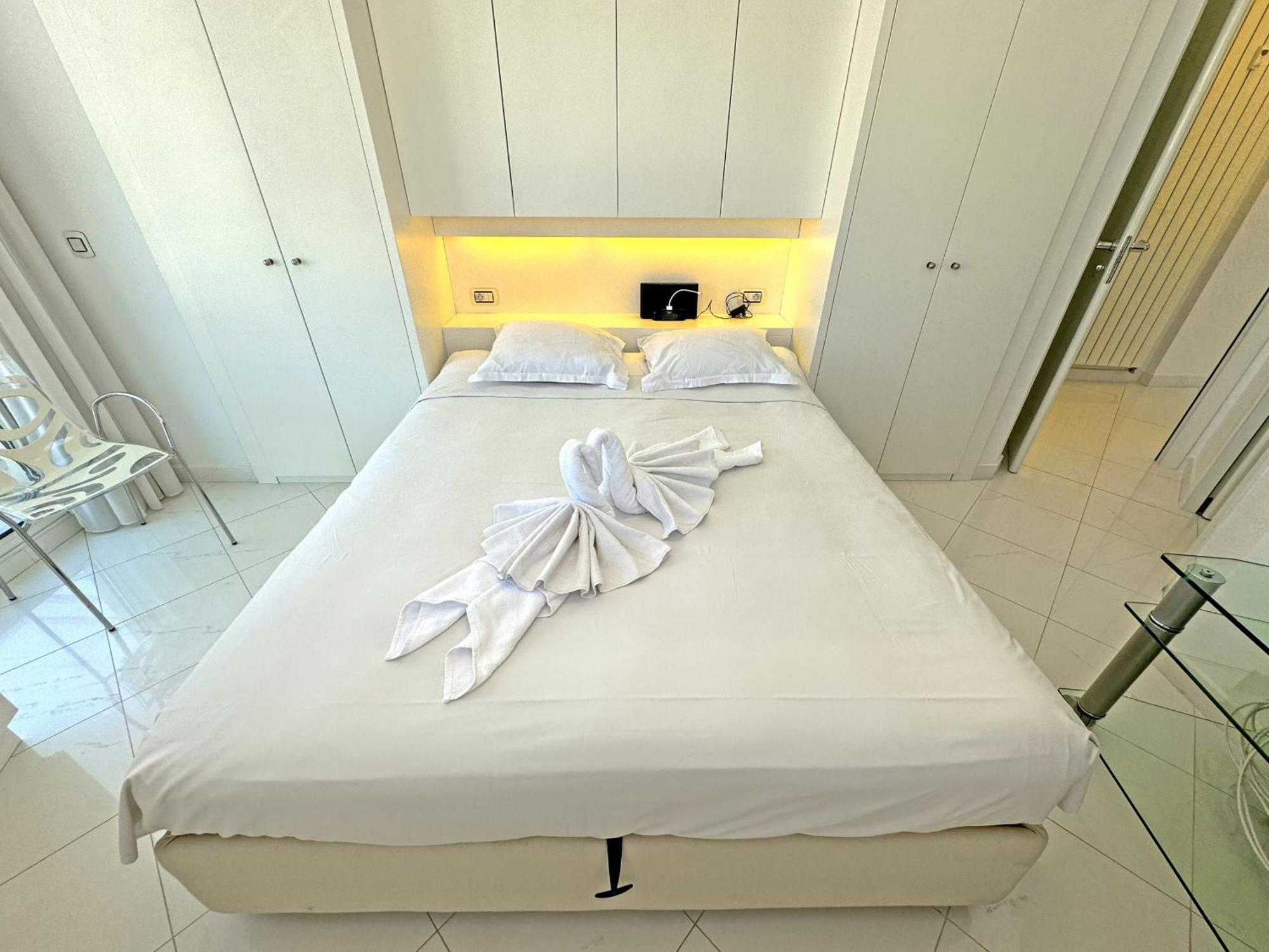 Sea Front Penthouse Cote D Azur Nizza