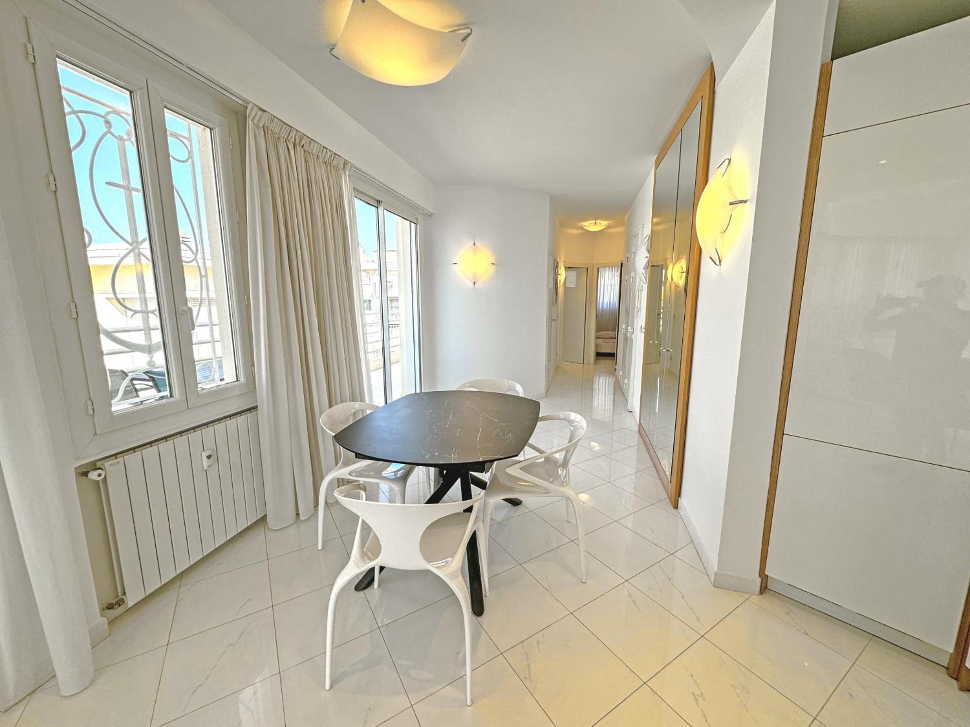Sea Front Penthouse Cote D Azur Appartamento *