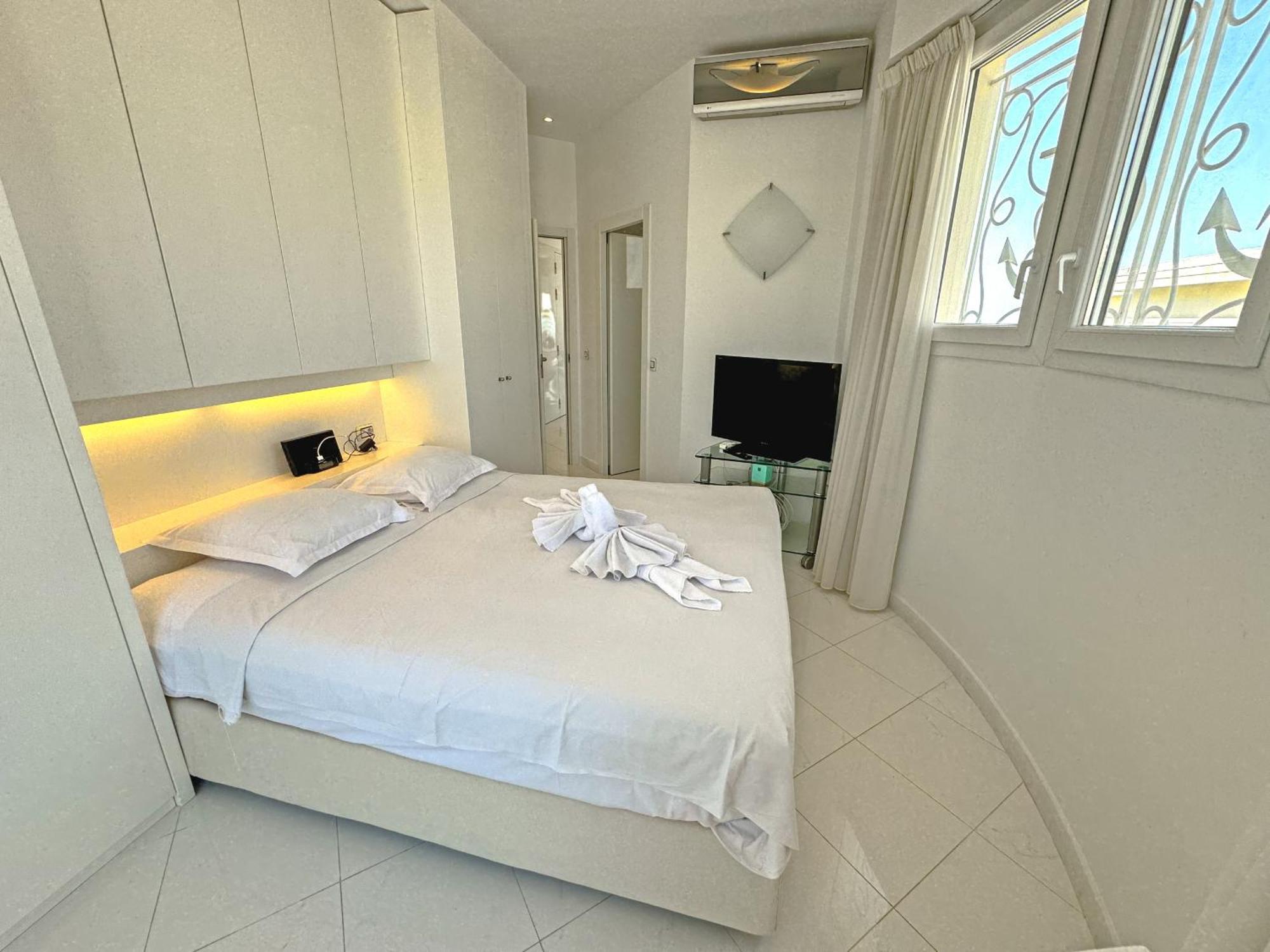 Sea Front Penthouse Cote D Azur Appartamento *